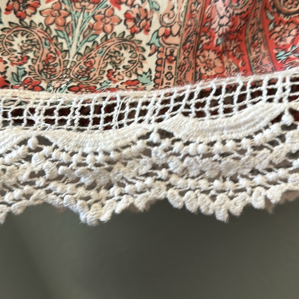 Zoe & Rose summer boho top, Women’s S. Beautiful neck/back detail, lace … - Picture 5 of 9